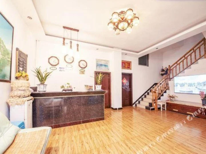 Уян: Qingyuan Motel