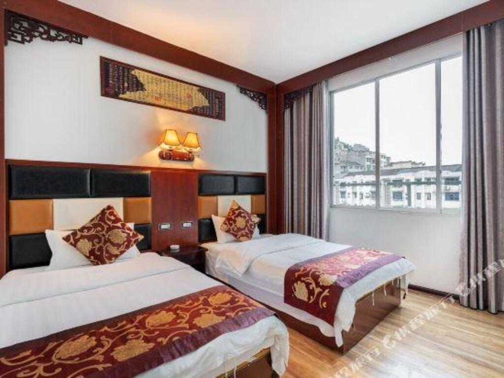 Уян: Qingyuan Motel
