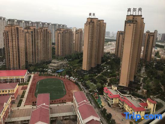 Лоян: Meiqi Business Hotel