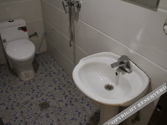 Чичжоу: Ruining Hotel