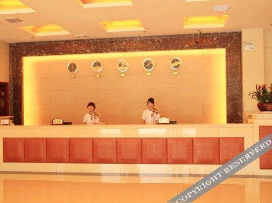 Наньпин: Jurong Hostel