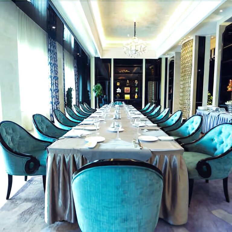 Гуангхан: Jinfu International Hotel