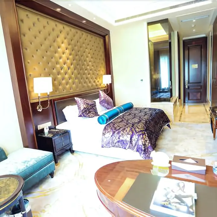 Гуангхан: Jinfu International Hotel