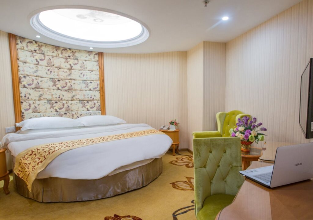 Чаочжоу: Vienna 3 Best Hotel Chaozhou Ancient City Branch