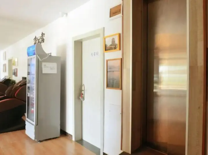 Бэйхай: Feronia Hotel (Beihai Weizhou Island)