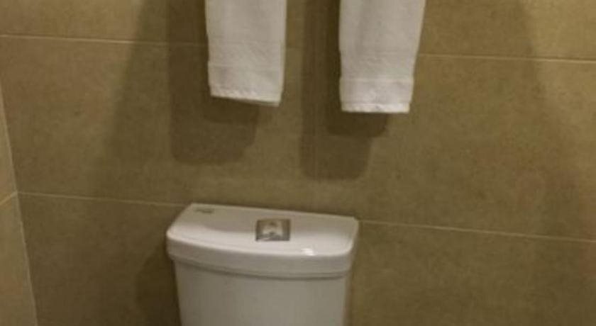 Цюйцзин: Ramada Huize
