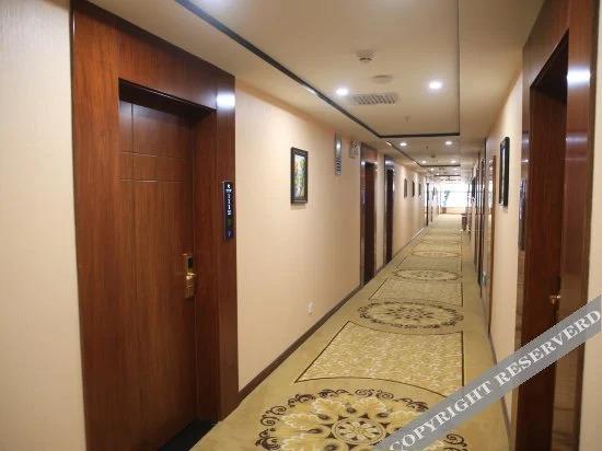 Сяньян: Weiye Hotel