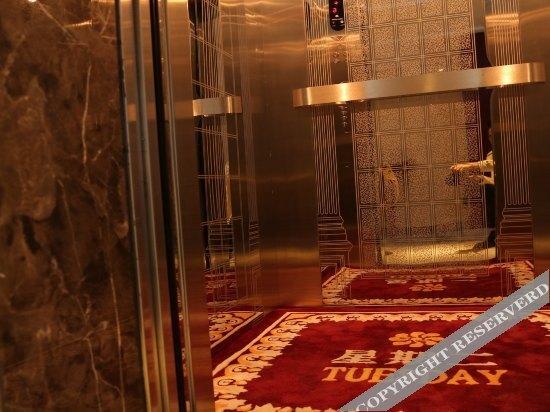 Синин: Shun He Hotel