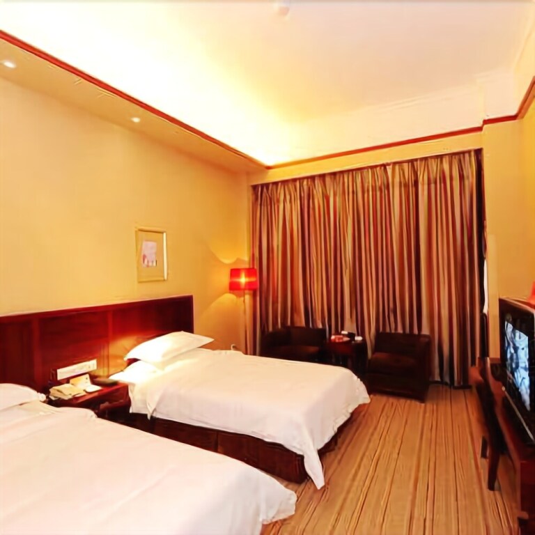 Лунъянь: Jinteng Hotel
