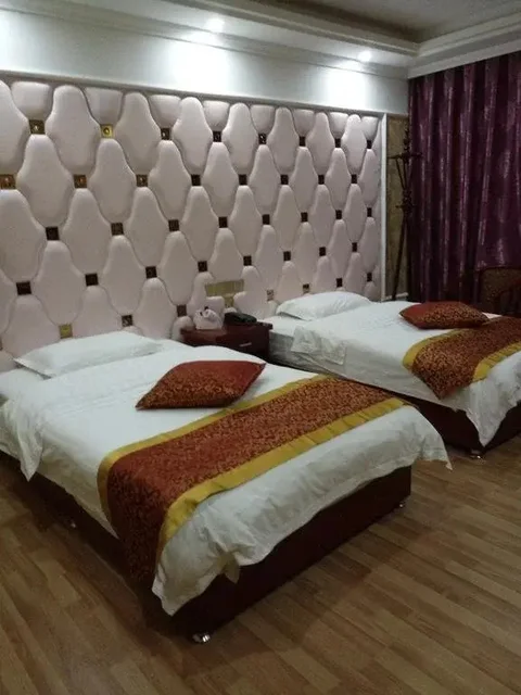 Лешан: Emeishan Ziqiang Hotel