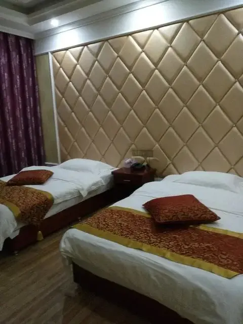 Лешан: Emeishan Ziqiang Hotel
