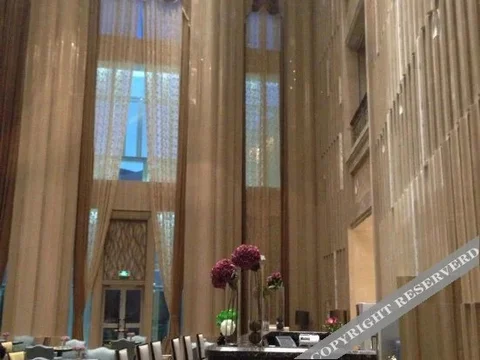 Карамай: Saussurea Hotel