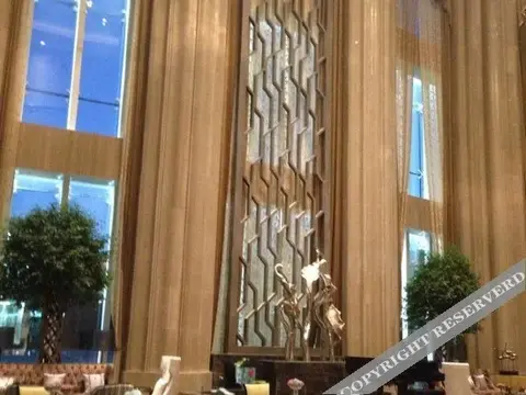 Карамай: Saussurea Hotel