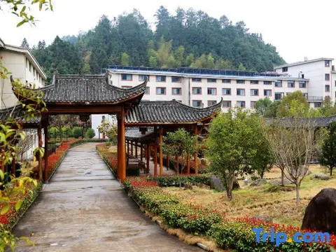 Шанграо: Tianlongshan Hotel