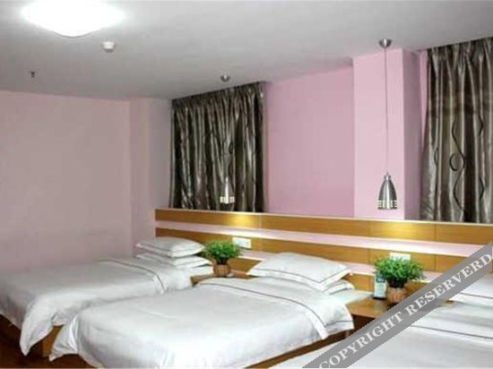 Чаочжоу: Li an Hotel (Chaozhou Fengxi Ceramic City, Fortune Center, Yueyun Center Bus Station)