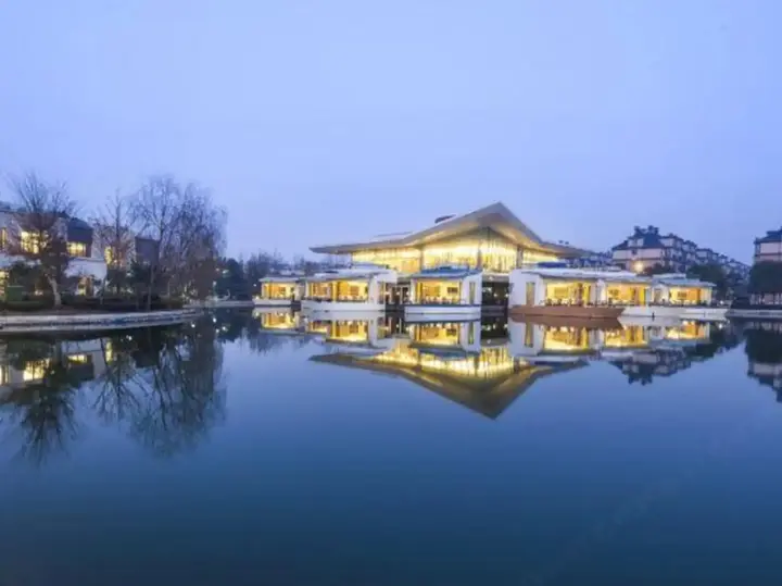 Яньчэн: Leida Hotel
