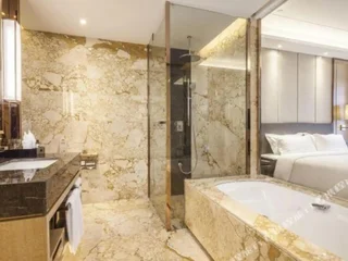 Яньчэн: Leida Hotel