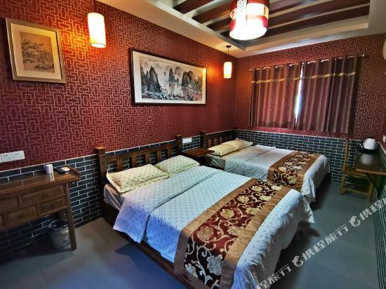 Цзинин: Qufu town story inn (sankong scenic spot)
