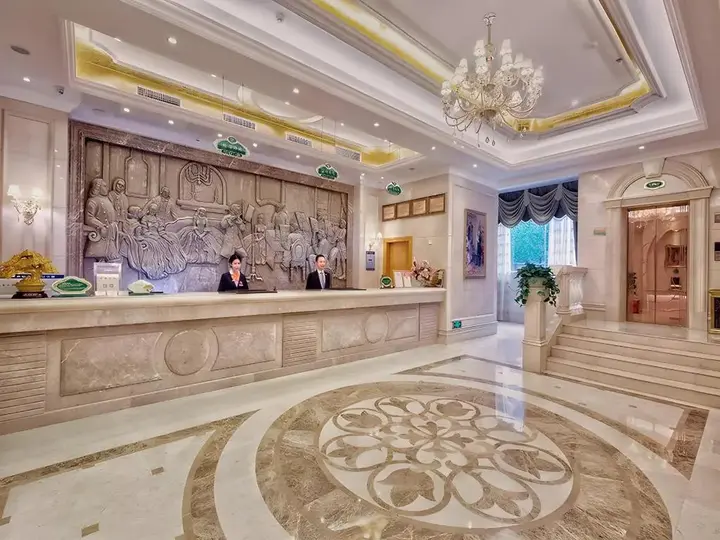 Ухань: Vienna Hotel Wuhan Lengjiao Lake Wanda Metro