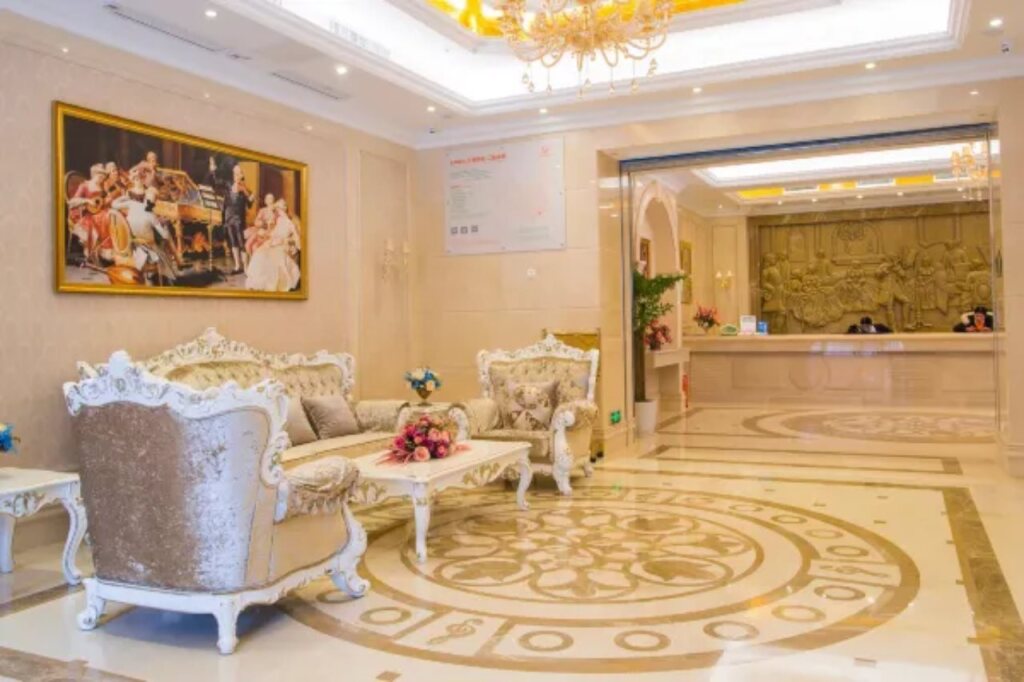 Ухань: Vienna Hotel Wuhan Lengjiao Lake Wanda Metro