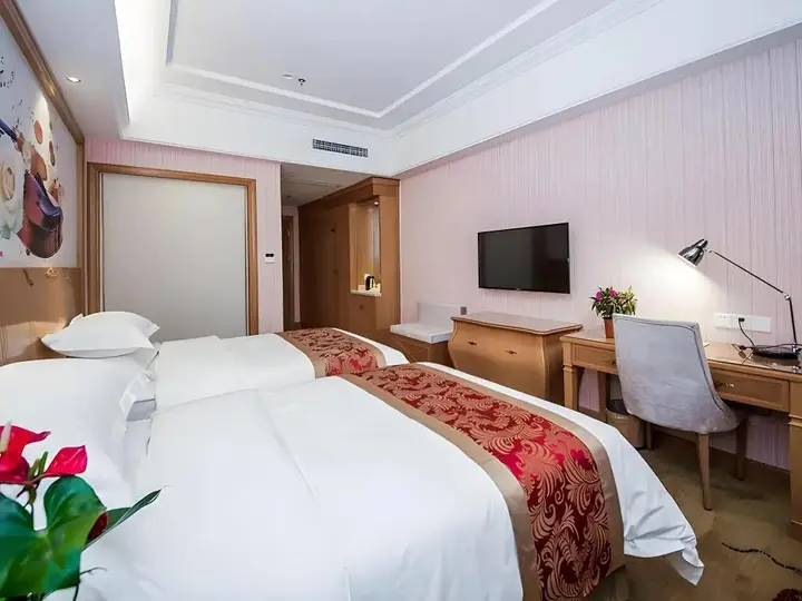 Ухань: Vienna Hotel Wuhan Lengjiao Lake Wanda Metro