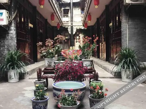 Цзиньчжун: Pingyao Old Locust Tree Inn