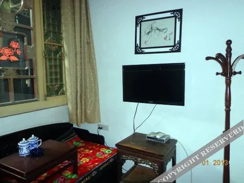 Цзиньчжун: Pingyao Old Locust Tree Inn