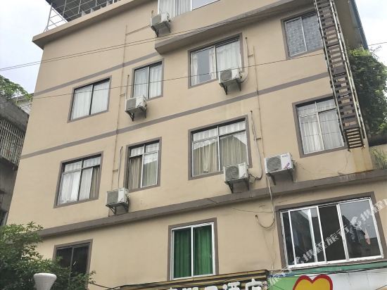 Гуйлинь: 桂林千惠假日酒店