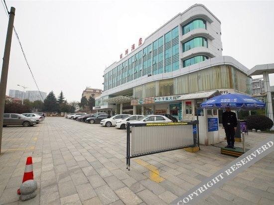 Чанша: Xiye Hotel (Changsha Qingyuan)