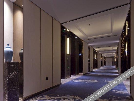 Чжэнчжоу: Zhongzhou Intermega Hotel