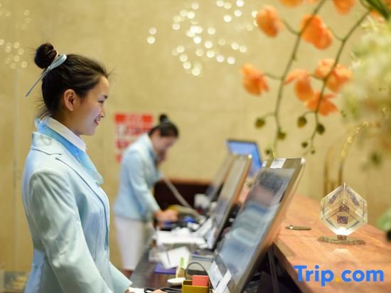 Ичан: Enjoying Hotel