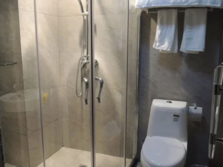 Цзеян: Dongsheng Hotel
