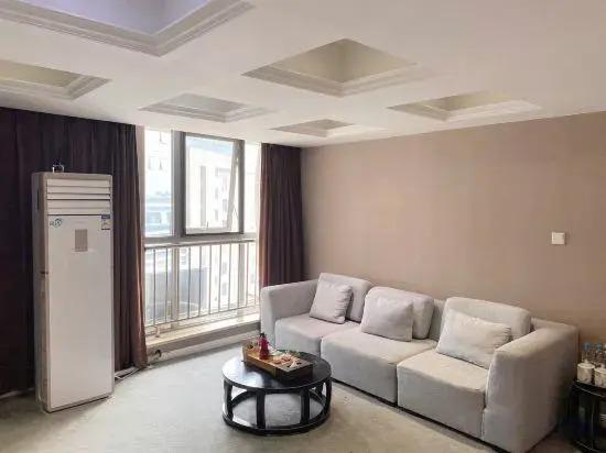 Лоян: World Trade Hotel (Luoyang Longmen High-speed Railway Station Sports Center)