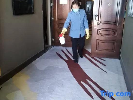 Лоян: World Trade Hotel (Luoyang Longmen High-speed Railway Station Sports Center)