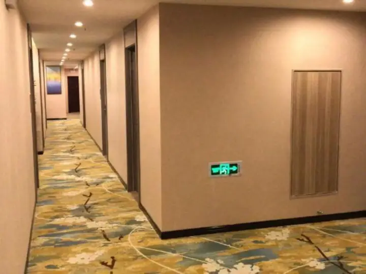 Чжэньцзян: Golden Ocean Hotel