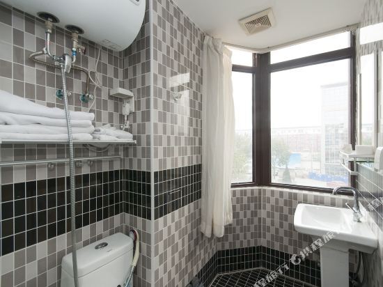Лянфан: Qingzhu Yuexiang Hotel (Langfang Sanhe Yanjiao Yingbin Road)