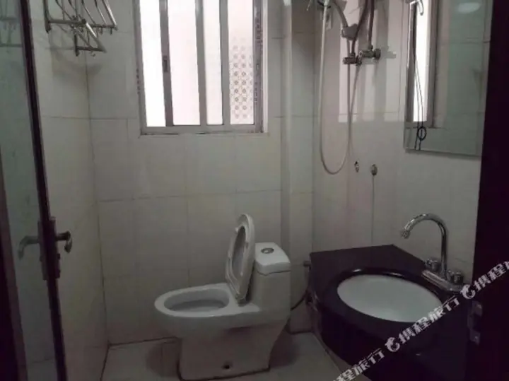 Шанграо: Jiakelong Hotel