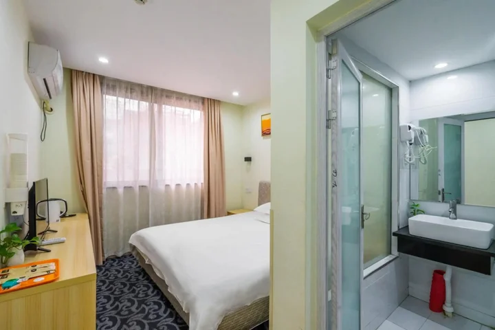 Ханчжоу: Hangzhou Memory Travel International Hotel- Edge West Lake