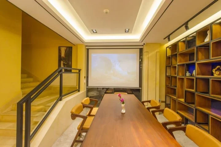 Гуйлинь: Guilin Tianqing City Hotel