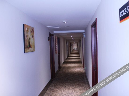 Шанхай: Jinghong Business Hotel