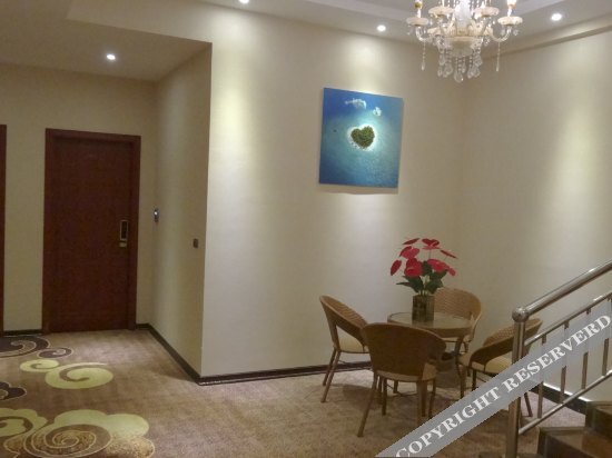 Цюйцзин: Xuanwei Shangyi Hotel