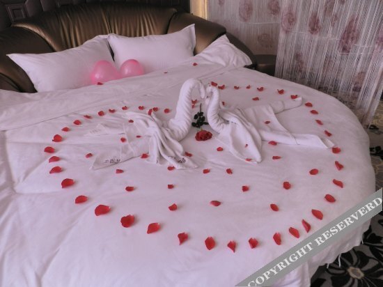 Цюйцзин: Xuanwei Shangyi Hotel