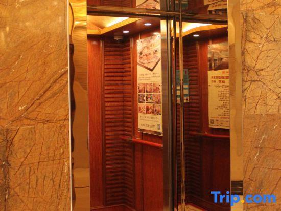 Chuxiong: Chuxiong WeishengXiongbao Hotel