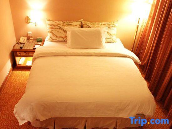 Chuxiong: Chuxiong WeishengXiongbao Hotel
