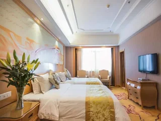 Шаоян: Vienna Hotel (Shaodong Jinlong Avenue)