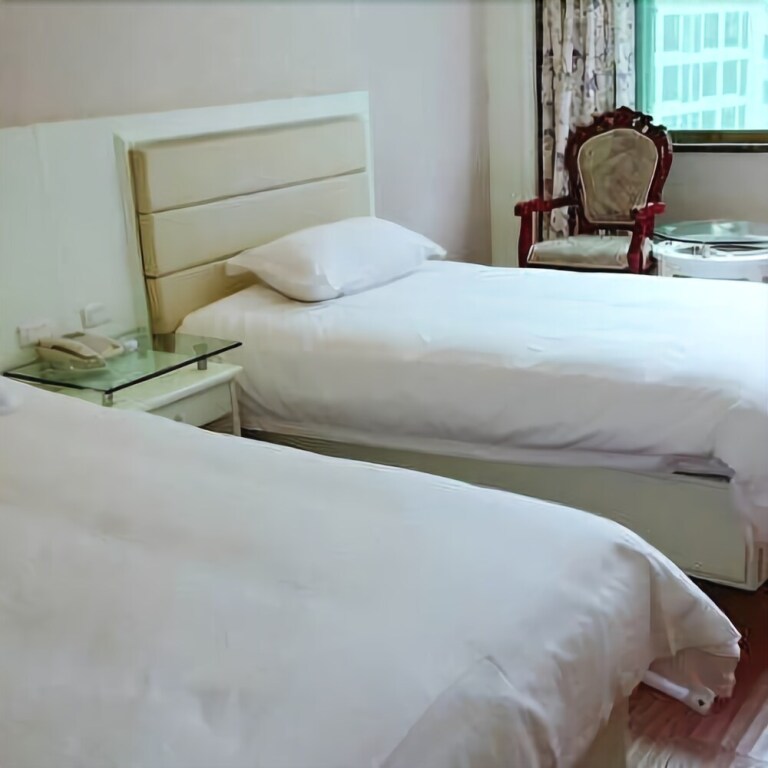 Лишуй: Xiangjiang Commerce Hotel