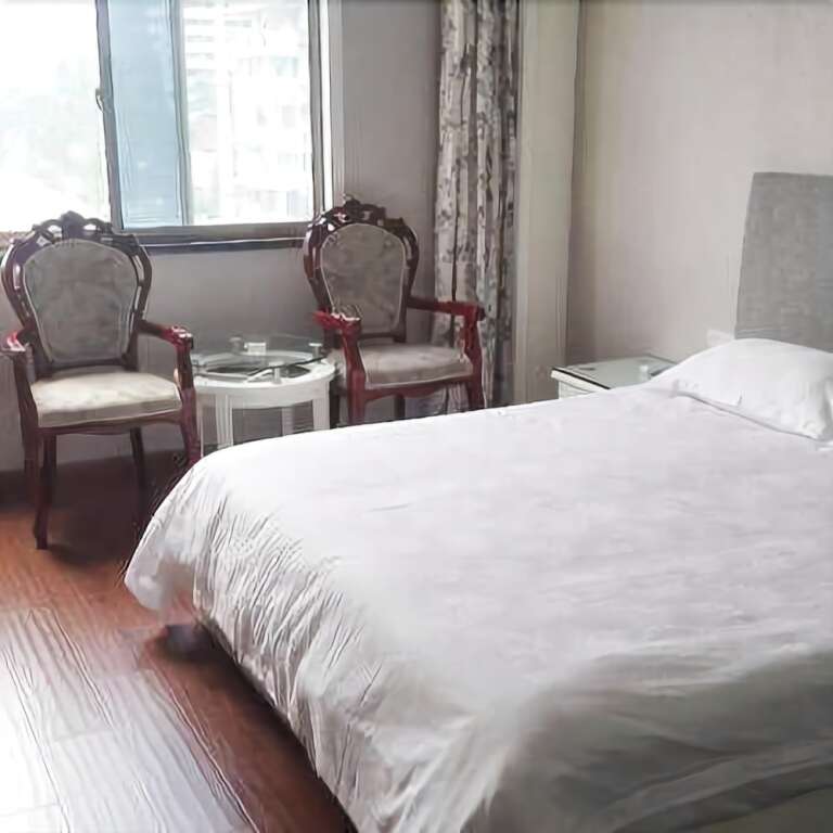 Лишуй: Xiangjiang Commerce Hotel