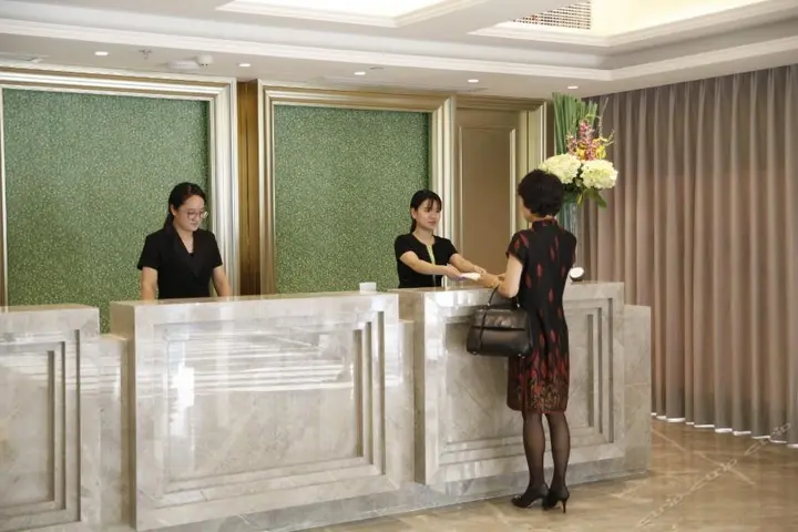 Чжэньцзян: The Hotel V Zhenjiang Jingkou