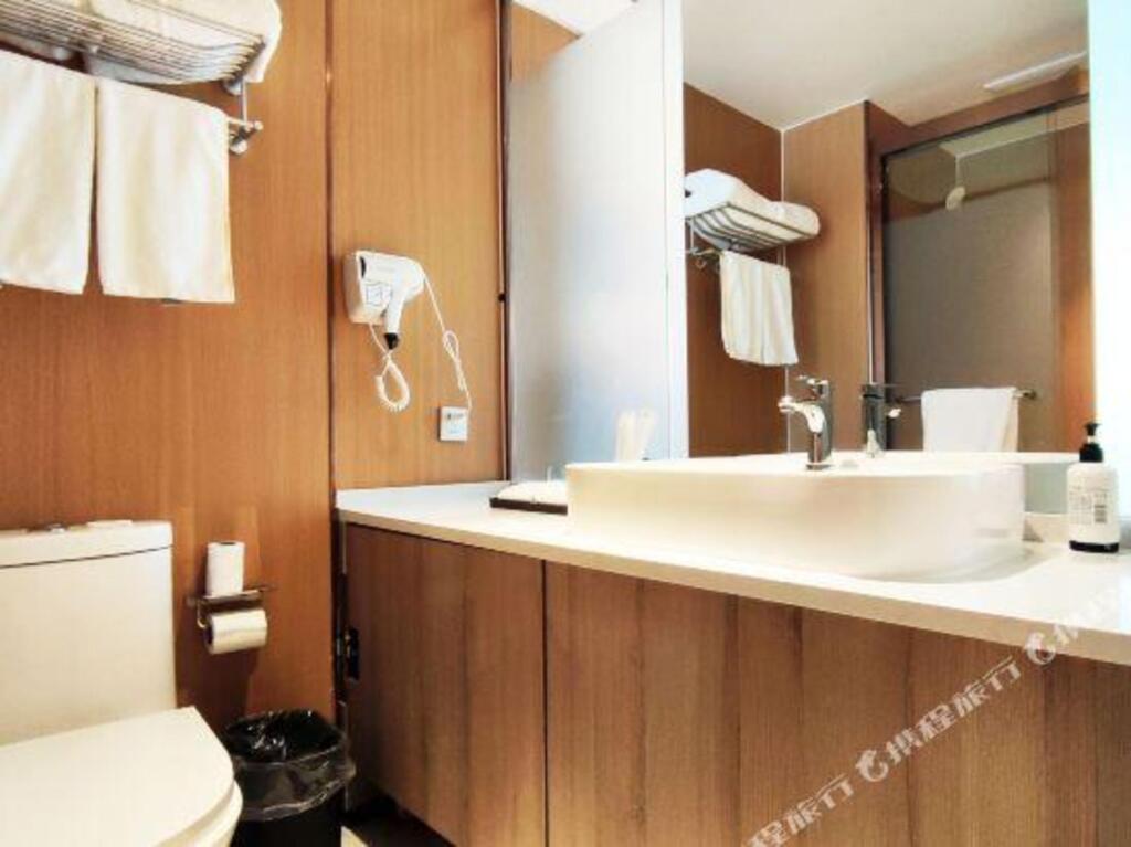 Шанхай: Lidu Business Hotel