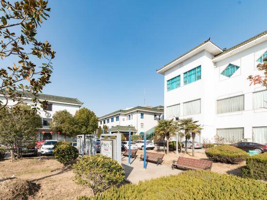 Яньчэн: Binhai Hotel